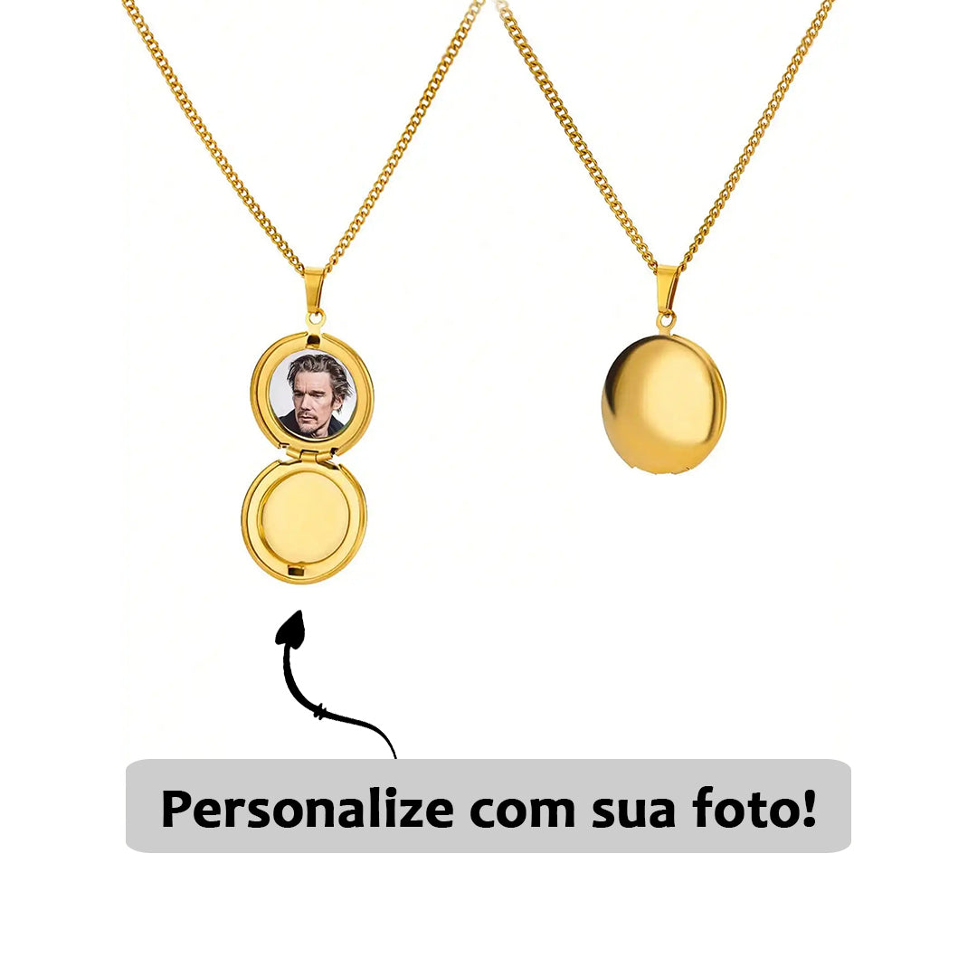 Minimalist Circular Locket with Custom Photo